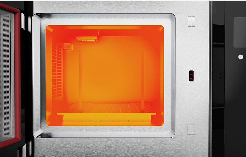 配备最高可达300°C的均匀加热腔体，以及最高可达500°C的双喷头系统。FUNMAT PRO 610HT几乎可打印市面上所有高性能热塑性材料，确保打印件具备优异的成型质量与更强的力学性能